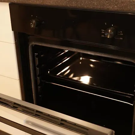 Yes Apartment, Center *