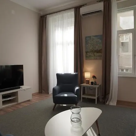 Yes Apartment, Center * Belgrád